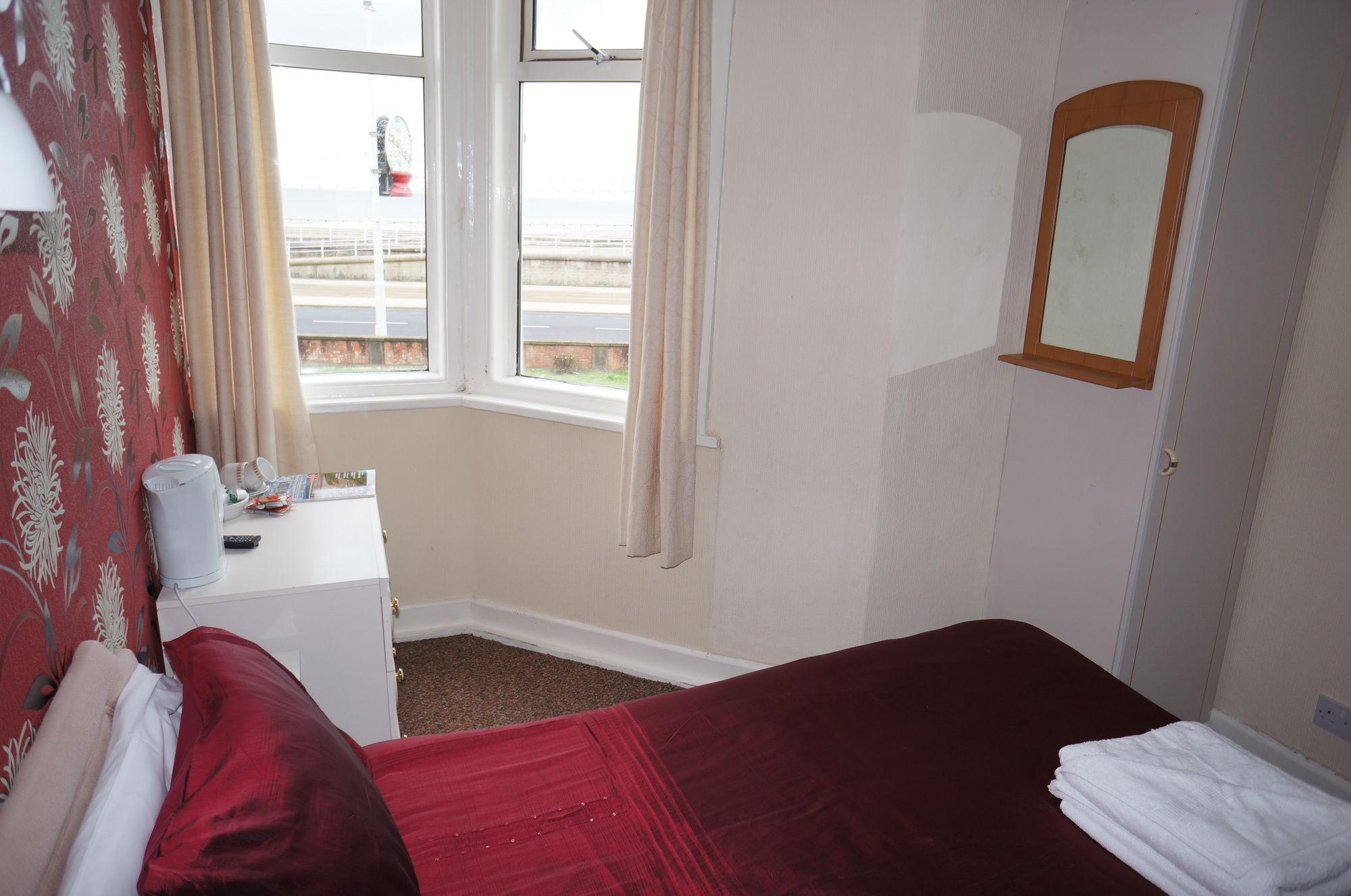 Ocean Bay Blackpool Exterior foto